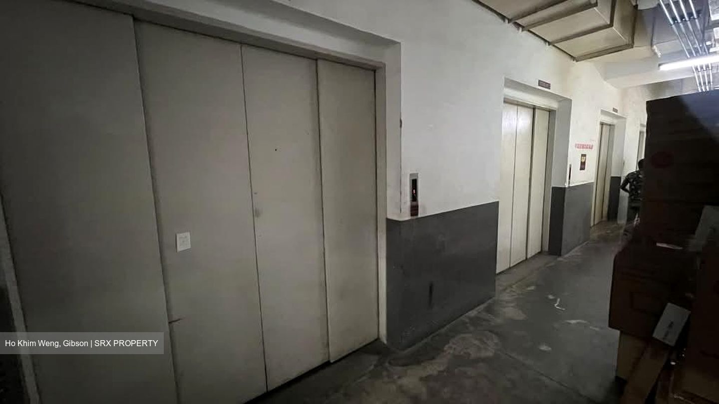 Mandai Industrial Building (D25), Factory #581728331